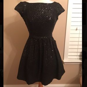 NWT Black Cap Sleeved Sequin formal dress precious!